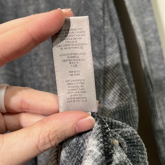 Free People Grey Thermal - Picture 3 of 6